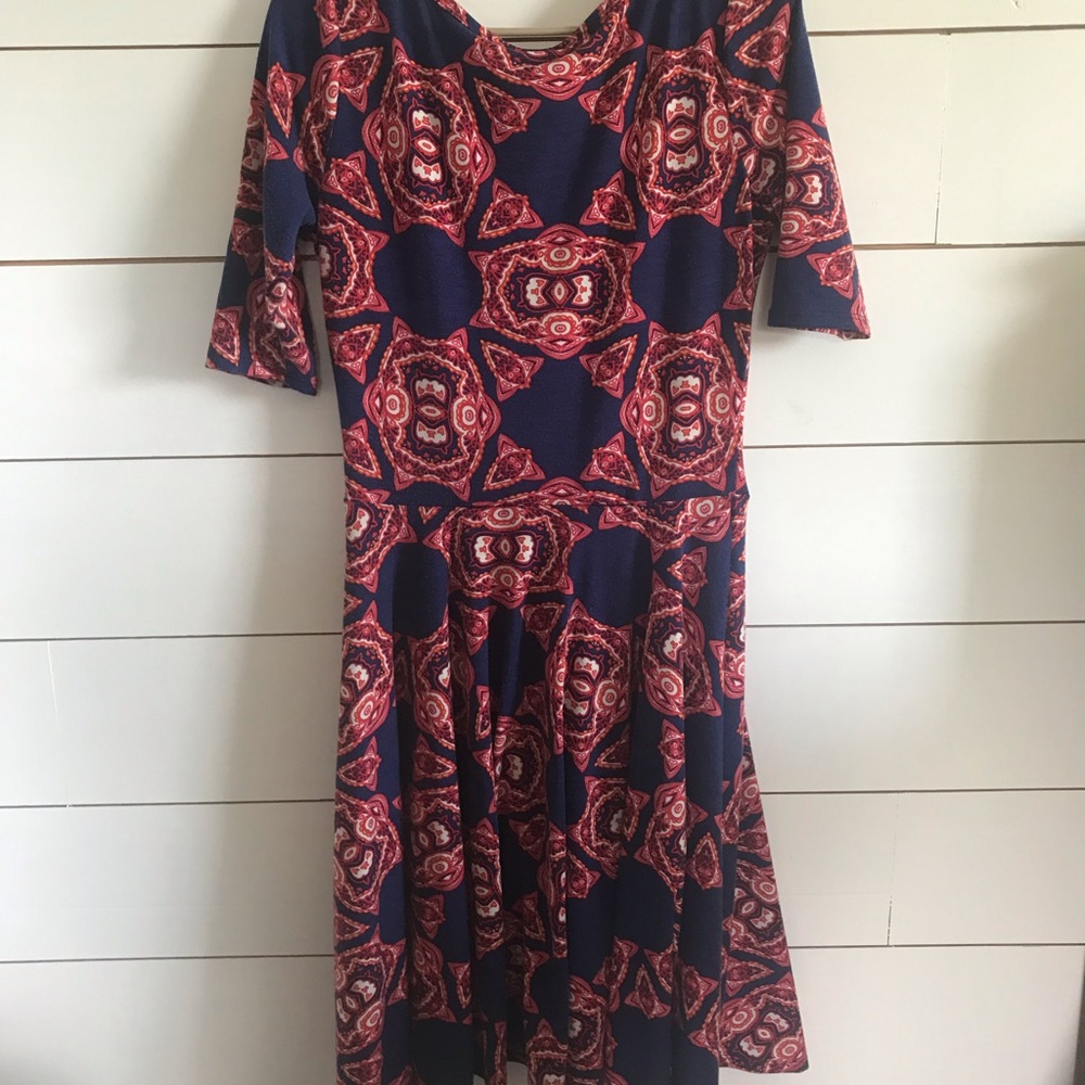 Lularoe Nicole Medium - Picture 5 of 5